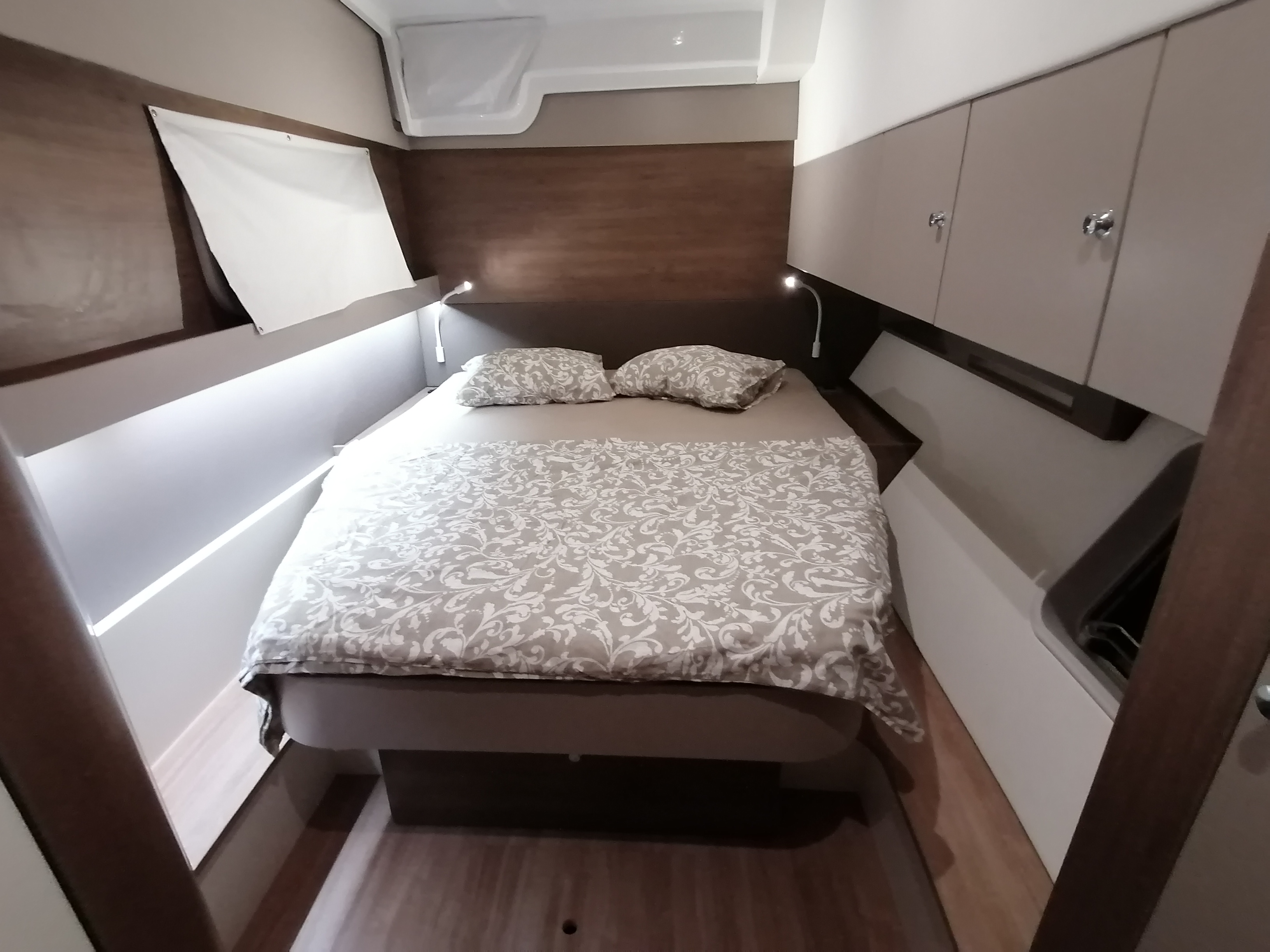 Luxury catamaran sailing experience in Lefkada and Ionian Sea - Photo 23